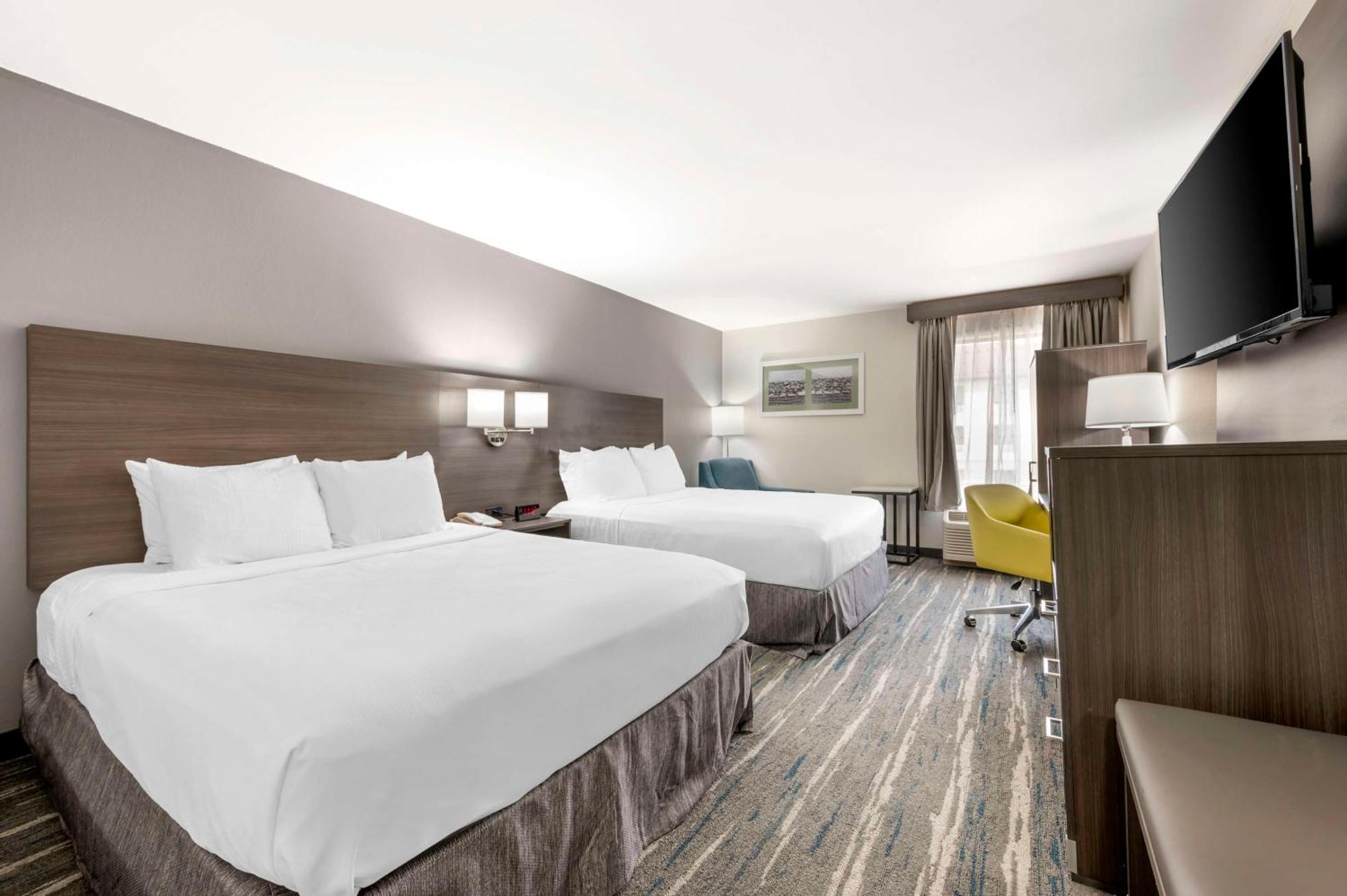 Western Heartland Hotel
